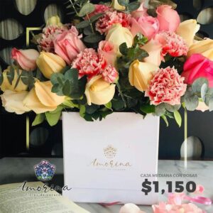 Caja Mediana con Rosas