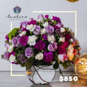 Pecera con flores